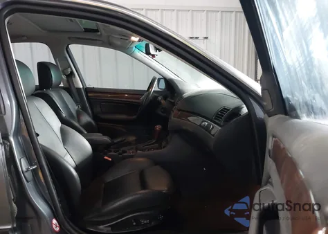 2002 BMW 330Xi из США, поврежденный, VIN WBAEW53472PG18233